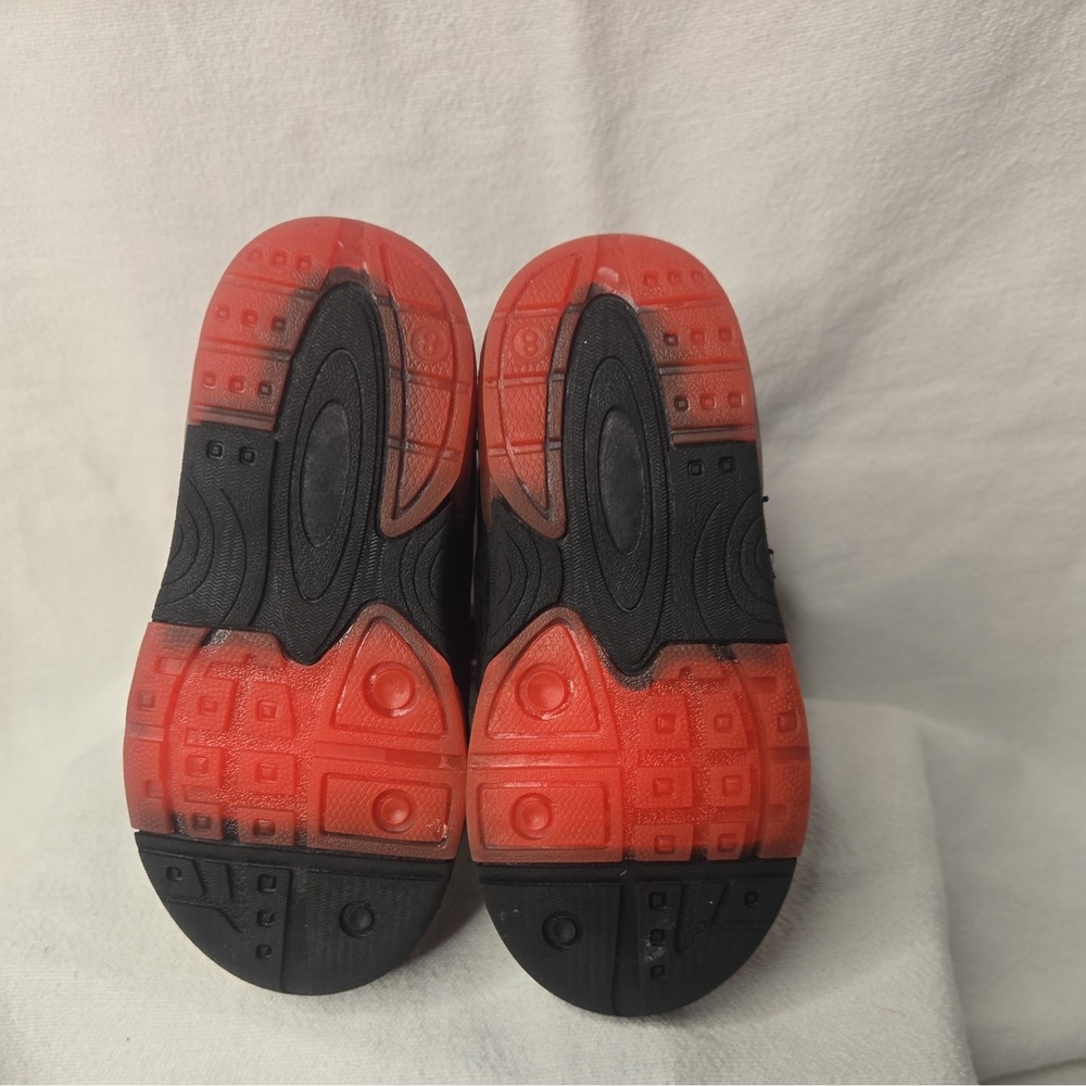 SPIDER-MAN Waterproof Insulated Snow Boots w/Lights NWT Toddler's Size 8 - Picture 7 of 9